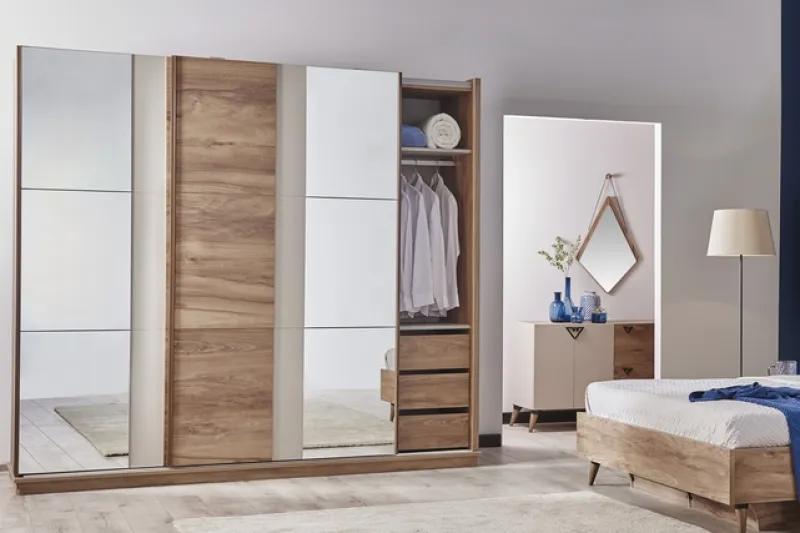 Tres 210 CM Sürgülü Dolap